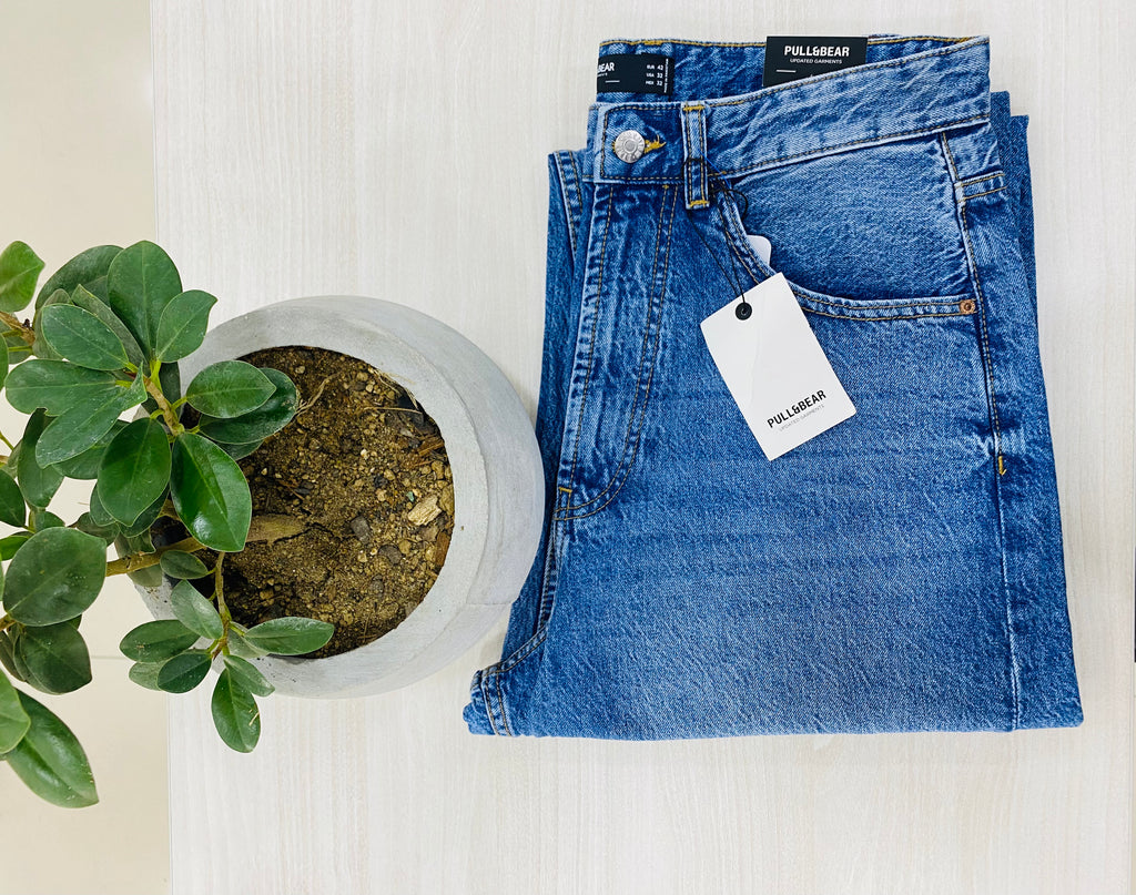 Pull&Bear Men's Classic Blue Denim Jeans