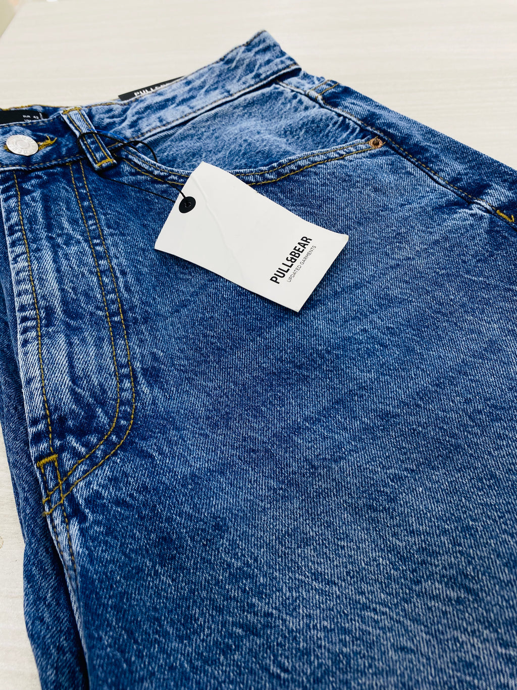 Pull&Bear Men's Classic Blue Denim Jeans